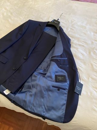 Traje Cortefiel T52 americana y 46 de pantalón