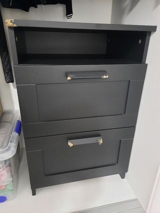 cómoda negra brimnes ikea