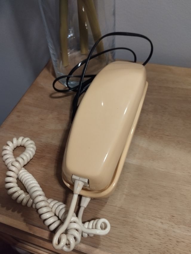 Teléfono góndola vintage
