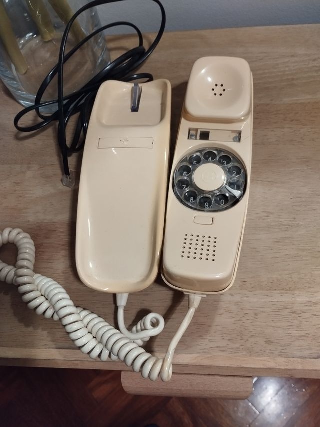 Teléfono góndola vintage