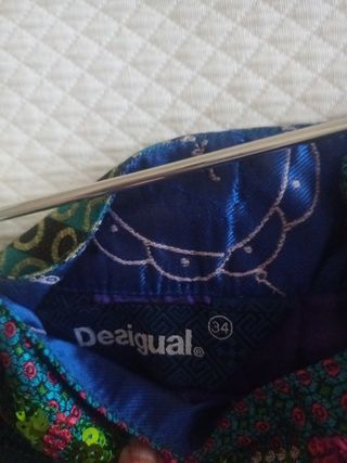 FALDA DESIGUAL