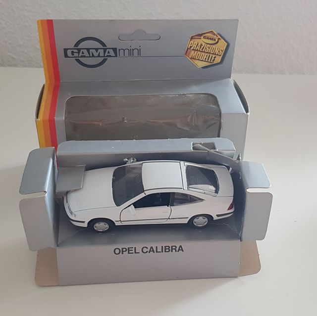 Opel Calibra 1:43