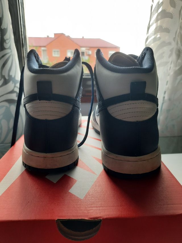 Nike dunk high midnight navy