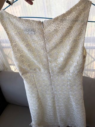vestido guipur