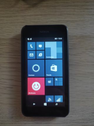 Teléfono móvil Nokia Lumia 530