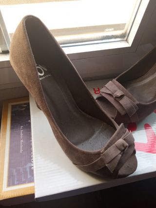 Zapatos de antelina.38
