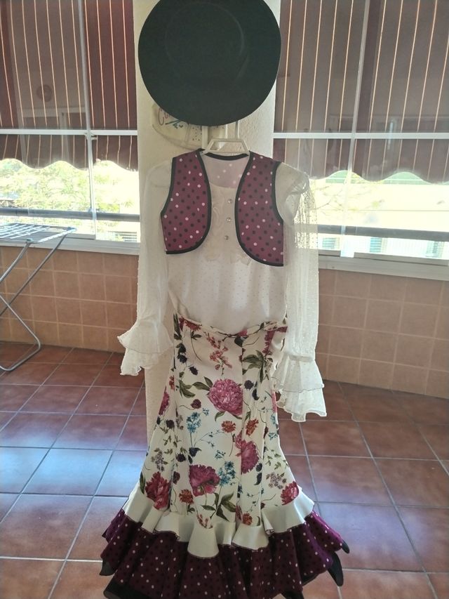 Traje flamenca