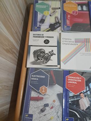 Libros monlau Grado medio 