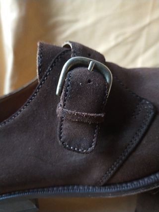 Zapatos de piel elegantes talla 40