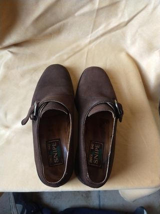 Zapatos de piel elegantes talla 40