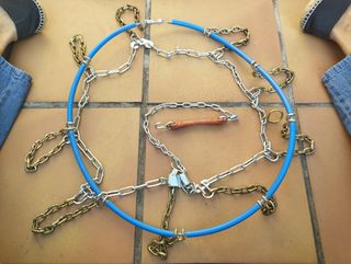 Cadenas de nieve para ruedas pequeñas