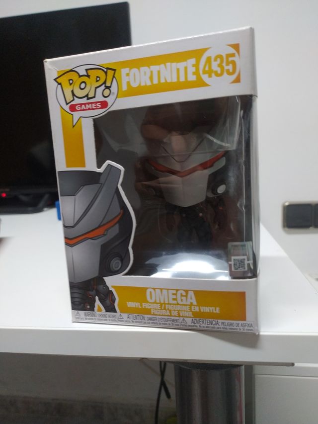pop fornite omega