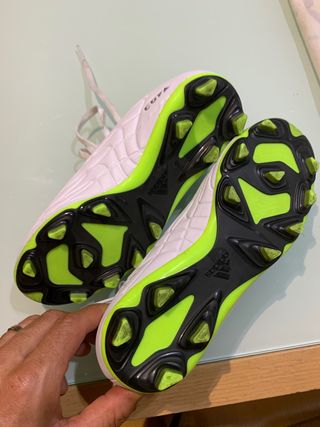 Botas de futbol niño