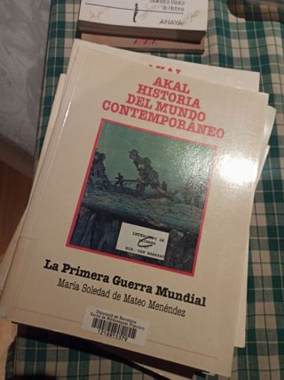 AKAL Historia del Mundo Contemporáneo