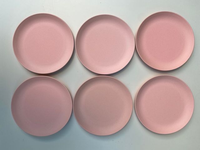 12 platitos de colores de bambú