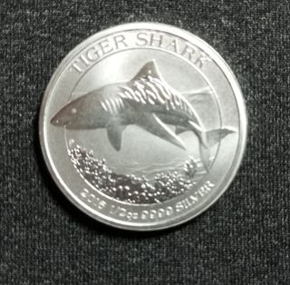 Moneda de plata Tiger Shark 1/2 onza.