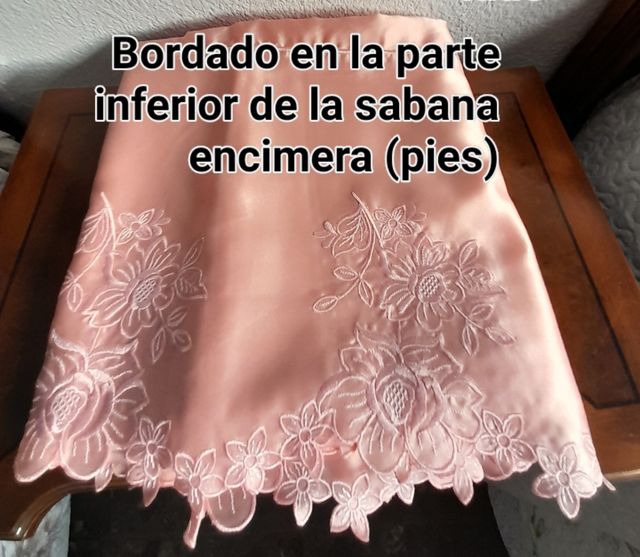 Juego de Sabanas en satin bordado