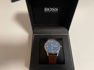 BOSS Reloj Analógico