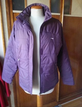 Anorak mujer berenjena