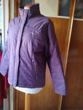 Anorak mujer berenjena