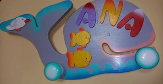 🐳Percha madera personalizada