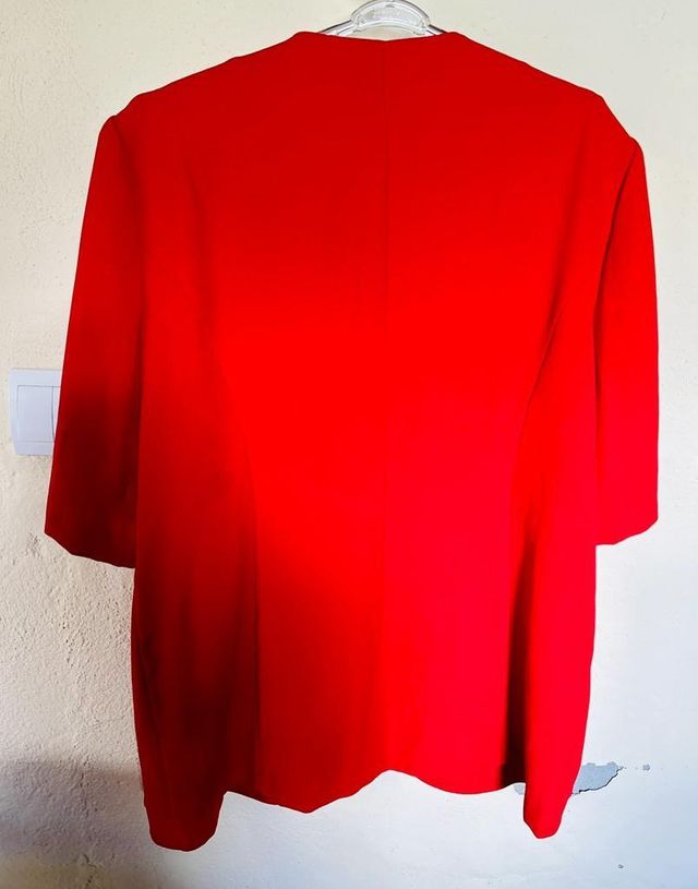 Chaqueta roja señora