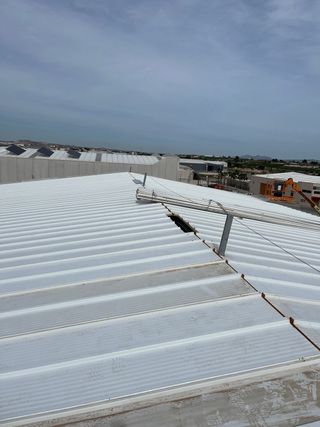 montaje de panel sanwich.  
