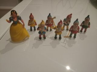 Blancanieves y siete enanitos