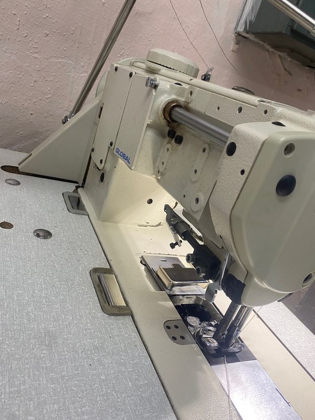 Maquina de coser tapizado