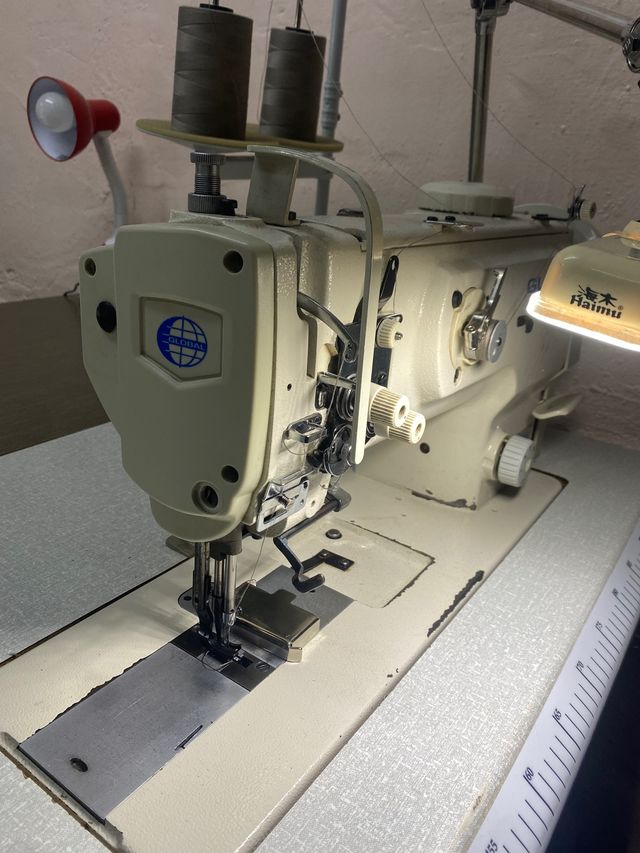 Maquina de coser tapizado