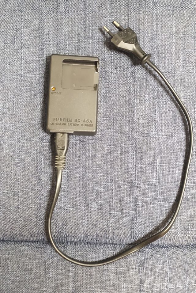 Cargador camara digital Fujifilm BC-45A