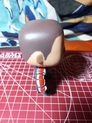 Funko Pop Commander Shepard 09