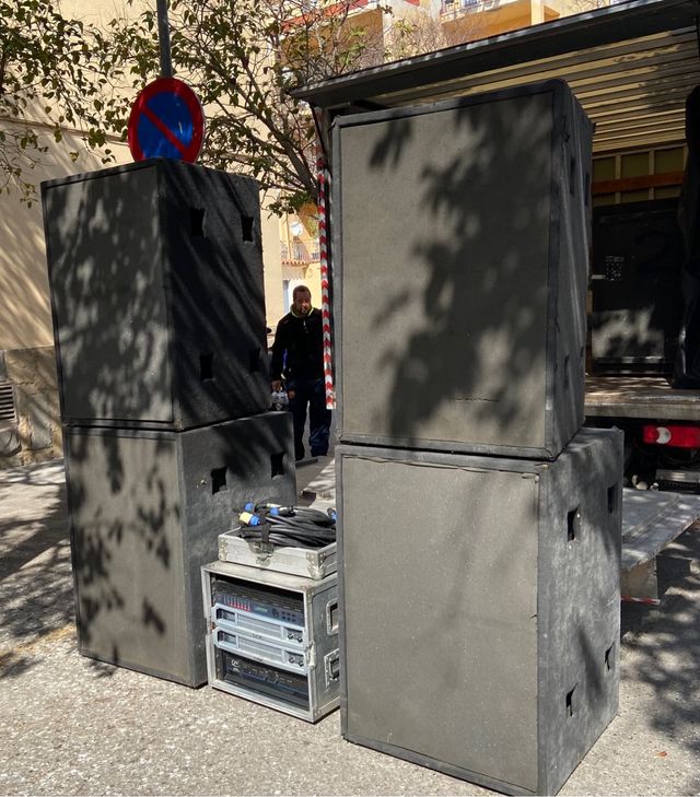 Alquiler equipo de sonido profesional 12.000w