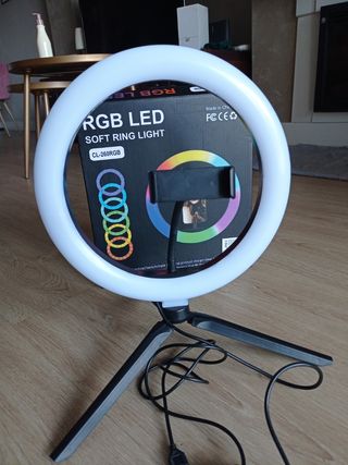 Aro de luz con trípode
