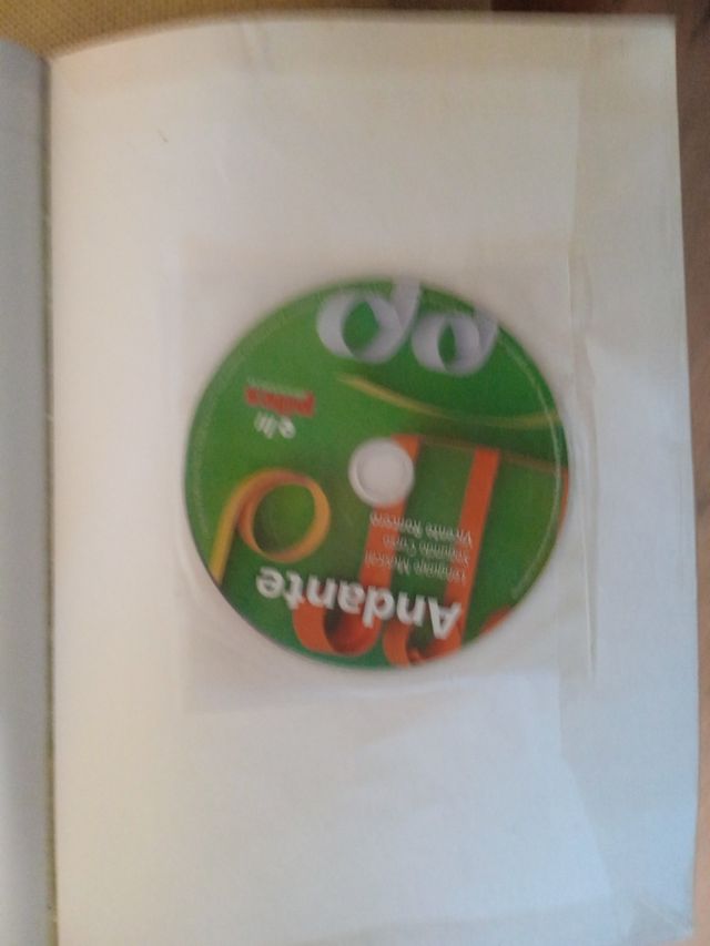 Libro de lenguaje musical de 2 de basica