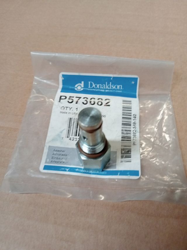 P573682 Adaptador Donaldson