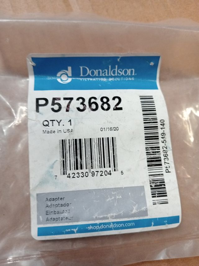 P573682 Adaptador Donaldson