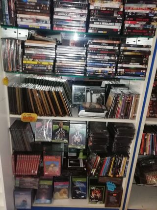 Mobiliario de prensa y revistas