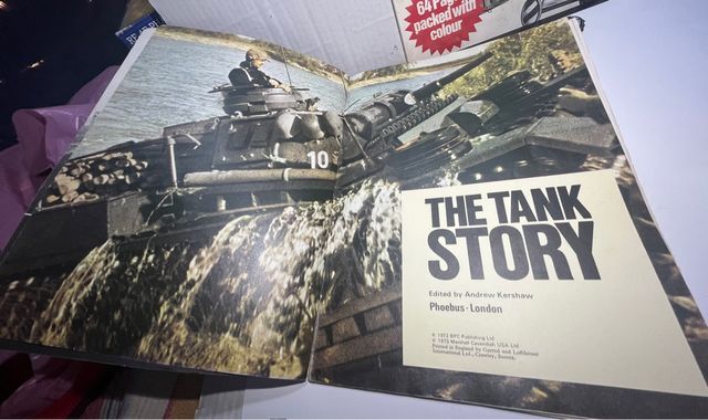 LIBRO REVISTA TANQUES 1 y 2* GUERRA MUNDIAL