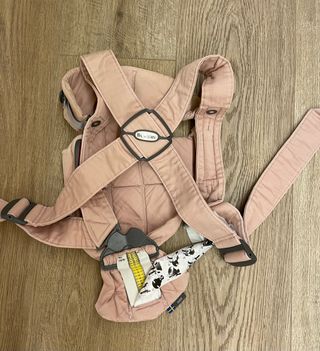 Mochila portabebes babybjorn