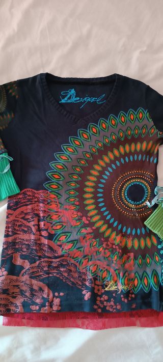 Suéter Desigual talla M 