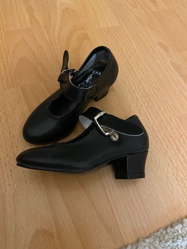 zapatos flamenca 22. Carolina Guillo