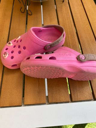 Zuecos andar por casa, talla 33