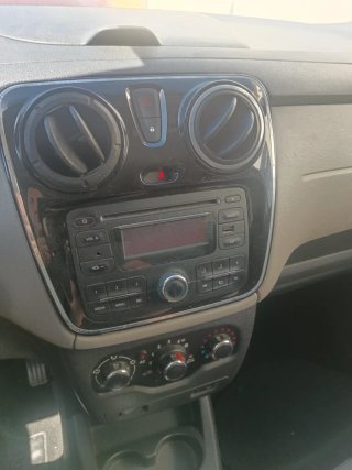 Dacia Lodgy 2013