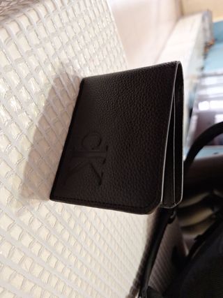 Cartera Calvin Klein