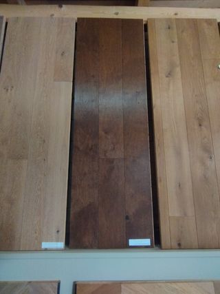 TARIMA DILEGNO GOLPEADA