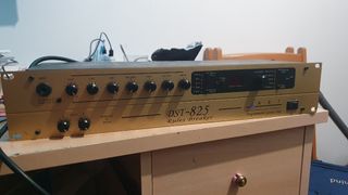 Amplificador Guitarra ART DST-825