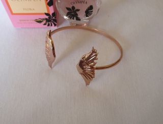 Miniatura de perfume + Brazalete OLYMPEA flora