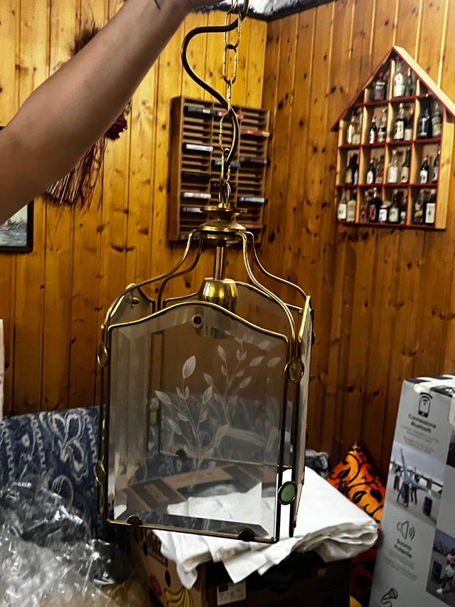 lampadari da ingresso entrambi i lampadari