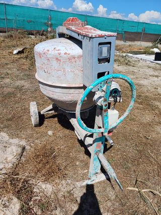 Hormigonera IMER Syntesi 350l trifasica
